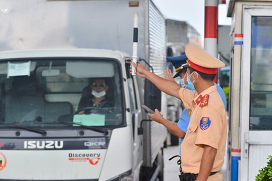 CHÍNH THỨC: Hà Nội dừng hoạt động 22 chốt kiểm soát ra vào cửa ngõ Thủ đô