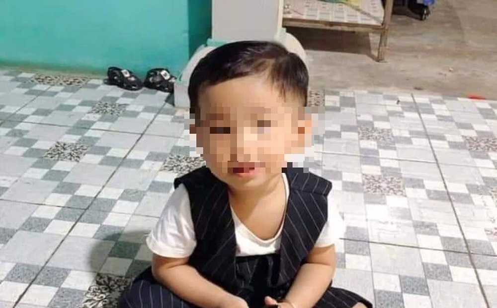 Tìm thấy thi thể bé trai 2 tuổi mất tích ở Bình Dương: Ba từng lội xuống suối tìm nhưng không thấy con-1