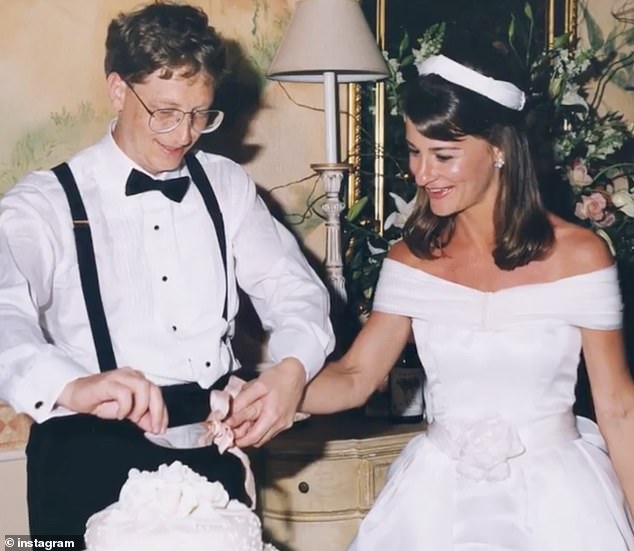 Đám cưới vợ chồng tỷ phú Bill Gates năm xưa so với hôn lễ con gái tương đồng nhiều điểm, chỉ có sự khác biệt đau lòng duy nhất-4