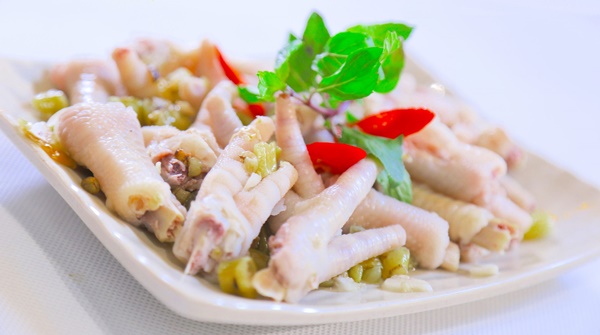Cách làm chân gà muối đơn giản, hương vị đậm đà lạ miệng, ăn một lần là nhớ mãi-3