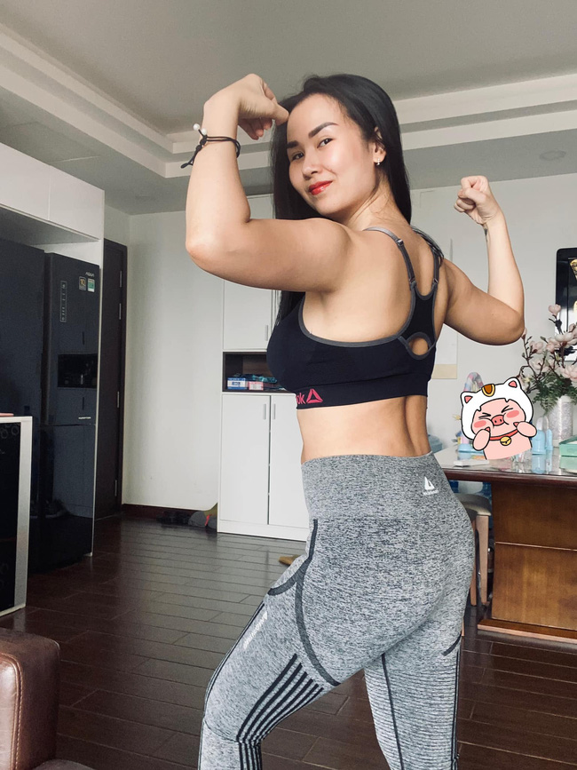 Mẹ bỉm Võ Hạ Trâm khoe dáng vòng nào ra vòng nấy, không dùng thuốc hay trà giảm cân mà vẫn ngon lành - vậy mấu chốt là ở đâu?-1