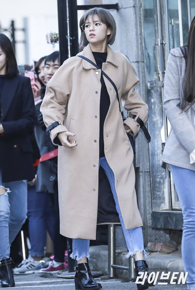 Ngắm 15 outfit mùa lạnh đẹp nhất của TWICE để thấy nhóm rất sành điệu và có gu-2