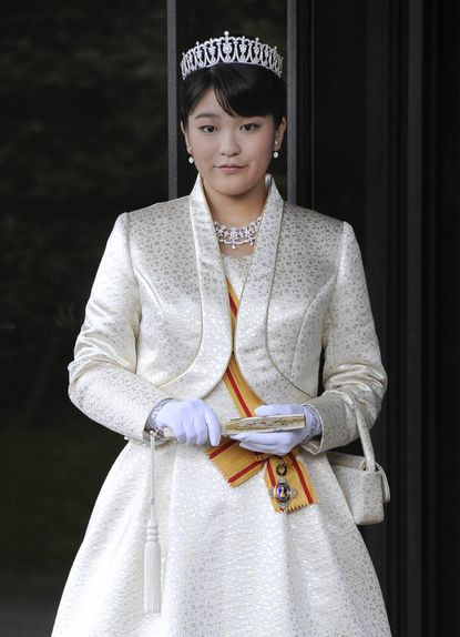Chân dung nàng công chúa Nhật Bản chống lại thế giới để ở bên người mình yêu, sắp sửa lên xe hoa với phò mã có 1-0-2-3
