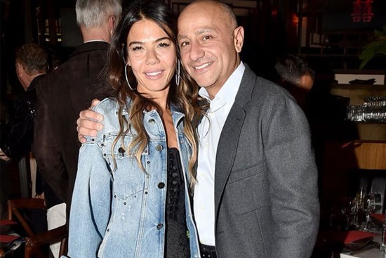 Bắt quả tang chồng tỷ phú ngoại tình với gái lạ ở nhà mình, cô vợ đánh ghen cao tay: Chỉ 4 từ mà khiến tất cả run sợ