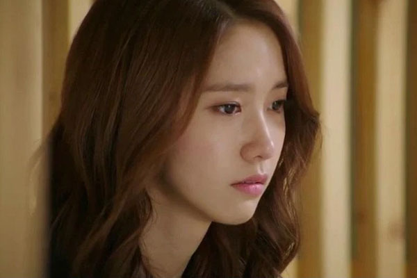 Thương mẹ mỗi tháng phải trả lãi 20 triệu, tôi cầu xin bà bán nhà trả nợ, thế nhưng phản ứng của chị dâu khiến cả nhà sốc óc-1