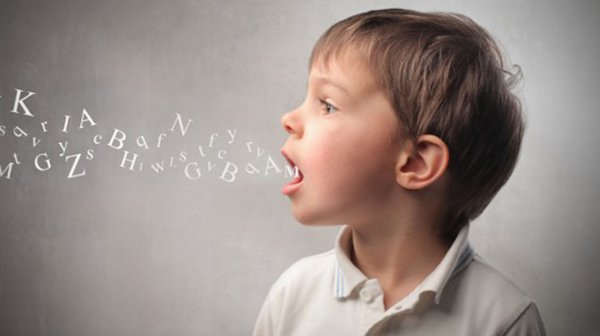 Đứa trẻ nói ít và đứa trẻ nói nhiều khi còn nhỏ, 10 năm sau sẽ có sự khác biệt vô cùng lớn-2