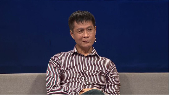 Đạo diễn Lê Hoàng tiếp tục gây tranh cãi với phát ngôn con gái làm nghề nail, bán hàng online thì học vấn thấp-4