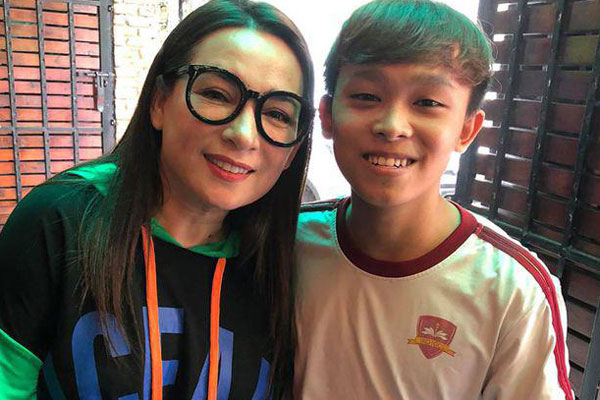 Sau ồn ào về cát-xê, Hồ Văn Cường chính thức dọn ra ở riêng, đích thân con gái nuôi Phi Nhung xác nhận?-6