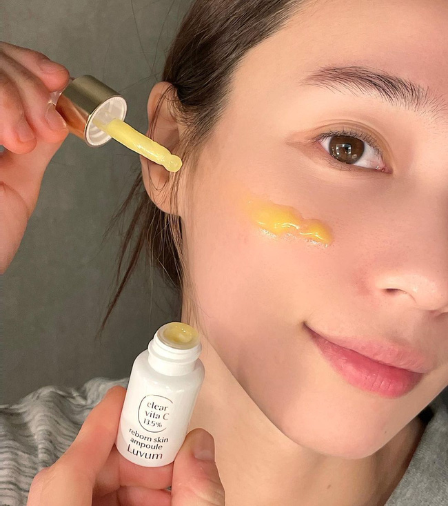 Cần chờ bao nhiêu phút giữa các bước skincare? Theo đúng thì da sẽ đẹp hết phần người khác-1