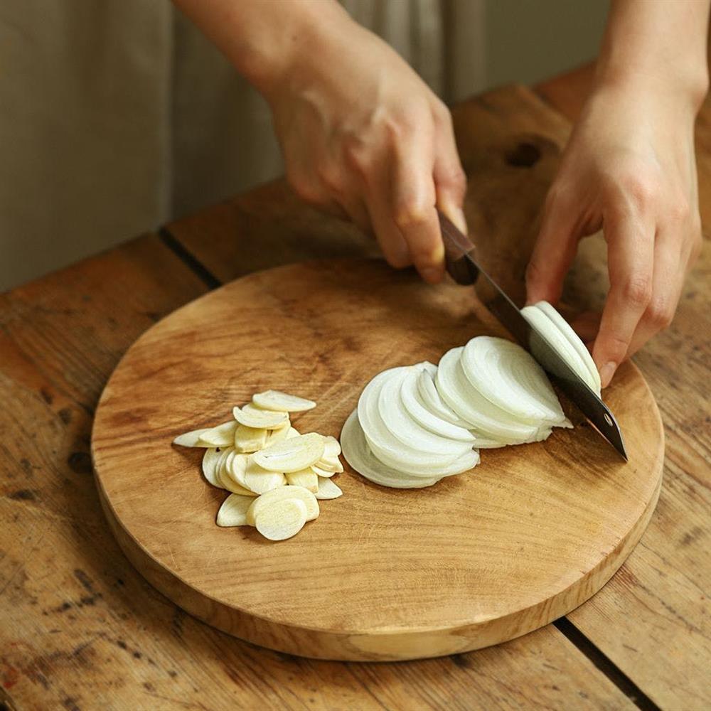 Đổi bữa với món cà ri trứng lạ miệng, đơn giản mà lại ngon!-7