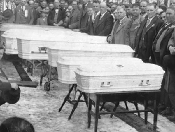 Bức ảnh gia đình định mệnh trước khi gã đàn ông giết cả nhà, nguồn cơn đến từ bí mật động trời của bố và con gái-5