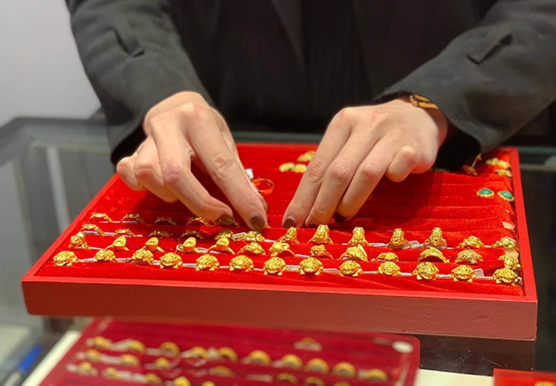 Giá vàng hôm nay 23/10: Tăng nhẹ ngày cuối tuần-1