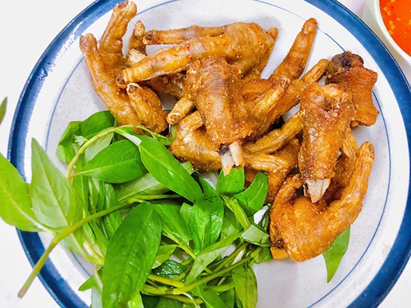Bỏ túi công thức làm món chân gà chiên giòn rụm, thơm phức, chị em nào cũng thích mê-2
