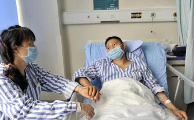 Người đàn ông 31 tuổi sinh hoạt điều độ vẫn bị ung thư gan, bác sĩ chỉ ra 3 loại thực phẩm quen thuộc trong nhiều gia đình là thủ phạm-1