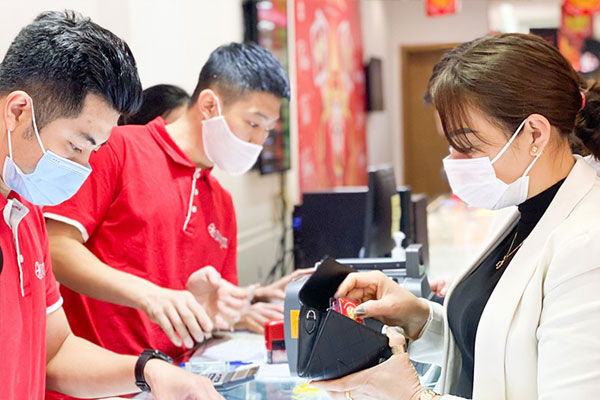 Giá vàng hôm nay 24/10: Tuần thứ 4 tăng liên tiếp-1