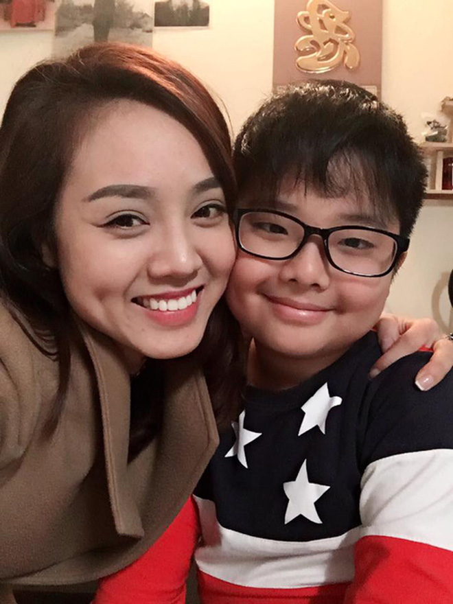 Sau loạt ảnh gầy rộc vì nằm viện, NS Công Lý có chia sẻ liên quan tới 1 nhân vật mà cả vợ cũ và bà xã đều hưởng ứng?-6