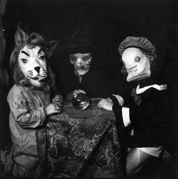 21 bộ đồ Halloween kinh dị từ thời các cụ nhưng vẫn đủ sức dọa con cháu phát khiếp dù chỉ nhìn qua ảnh-10