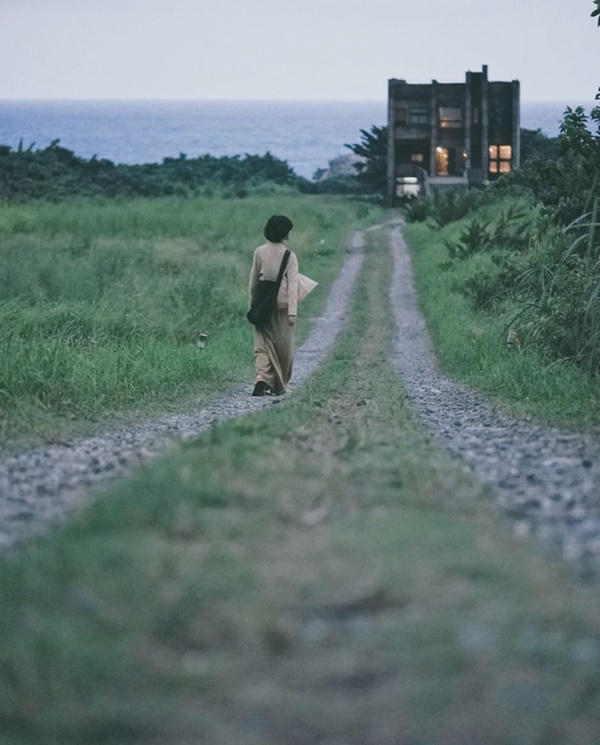 Cậy mình xinh đẹp, người phụ nữ ngoại tình rồi có con với đồng nghiệp, nhưng trước khi sinh chưa đầy 1 tháng lại mở pre order loại mặt hàng khó tin-1