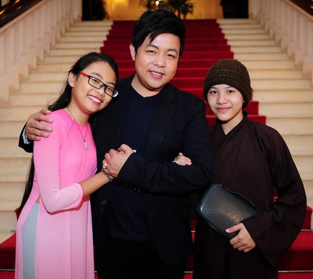 Á quân The Voice Kids 2014 từng gây sốt một thời với nhạc Trịnh, con nuôi của ca sĩ Quang Lê hiện sống sao?-9