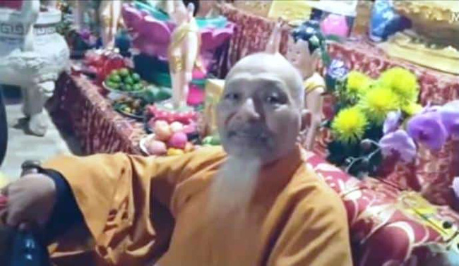 Thầy ông nội của Tịnh thất bồng lai Lê Tùng Vân vừa bị chính con trai tố cáo là ai?-4