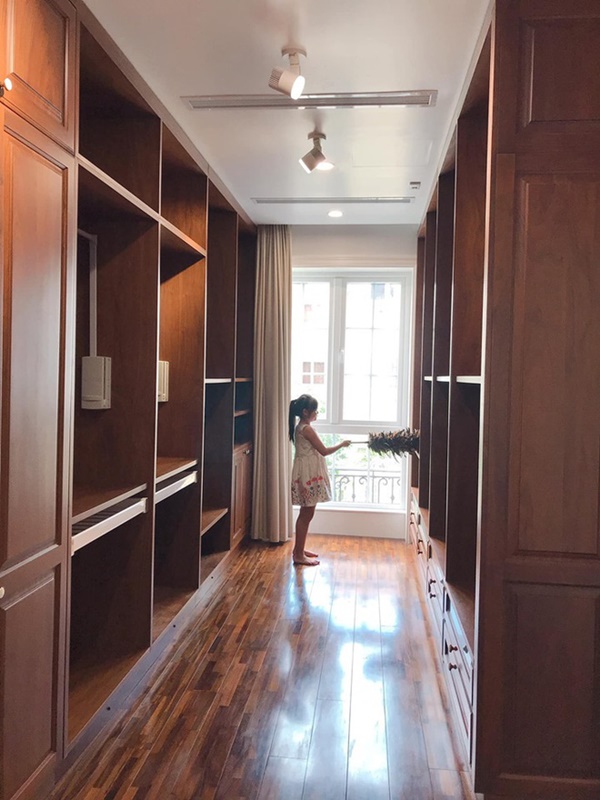 Các chị bán hàng online máu mặt ai cũng giàu: Nhà - xe dăm ba cái, chán biệt thự thì ở chung cư, đồ hiệu chật kín tủ, vi vu sang chảnh suốt ngày-26