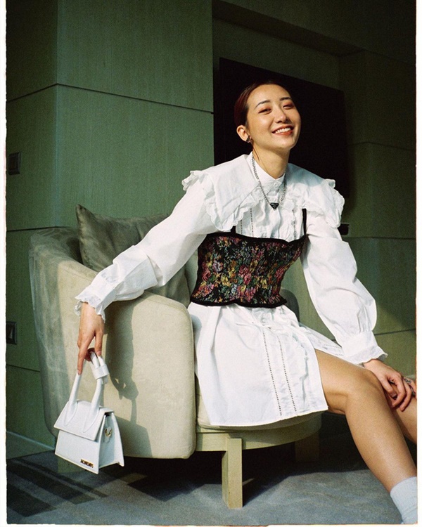 Các chị bán hàng online máu mặt ai cũng giàu: Nhà - xe dăm ba cái, chán biệt thự thì ở chung cư, đồ hiệu chật kín tủ, vi vu sang chảnh suốt ngày-59