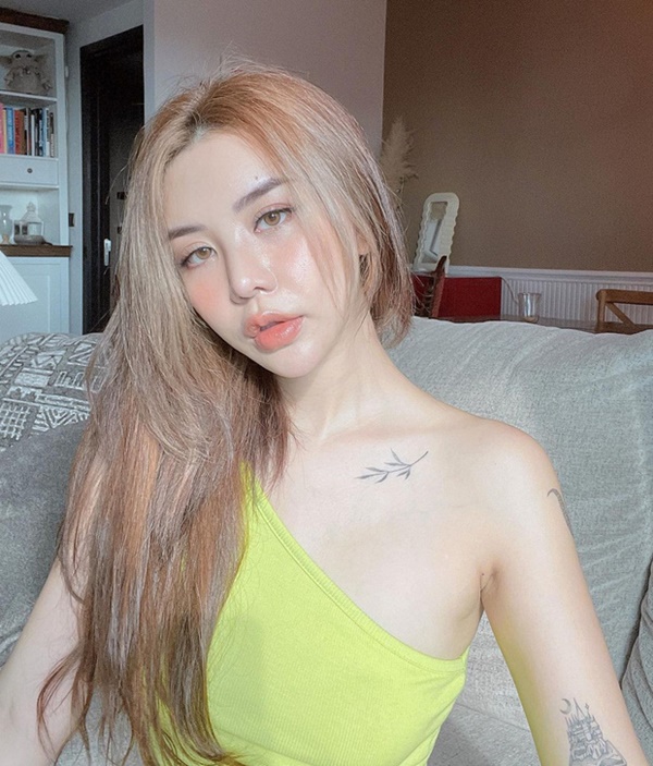 Các chị bán hàng online máu mặt ai cũng giàu: Nhà - xe dăm ba cái, chán biệt thự thì ở chung cư, đồ hiệu chật kín tủ, vi vu sang chảnh suốt ngày-63