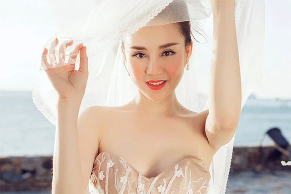 Đúng như đã hẹn, Vy Oanh lên tiếng đáp trả bà Phương Hằng, lần đầu hé lộ profile khủng của ông xã, hoá ra là cái đồ có nổi 1000 tỷ-7