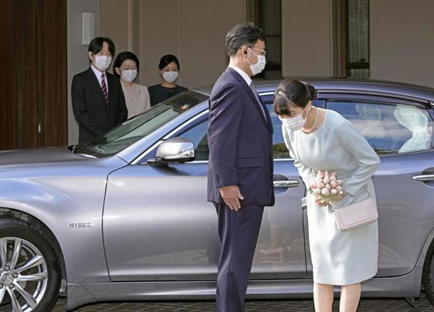 Ngắm đám cưới hoành tráng của loạt Công chúa Nhật gả đi trong vinh quang, chúc phúc: Nhìn sang Mako mà xót xa vì quá đỗi khác biệt!-1