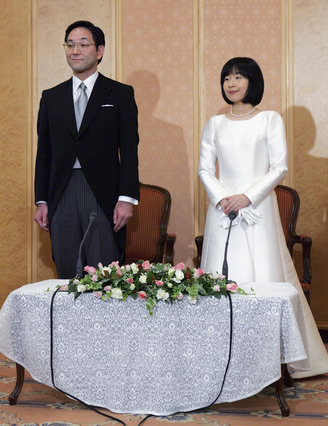 Ngắm đám cưới hoành tráng của loạt Công chúa Nhật gả đi trong vinh quang, chúc phúc: Nhìn sang Mako mà xót xa vì quá đỗi khác biệt!-10
