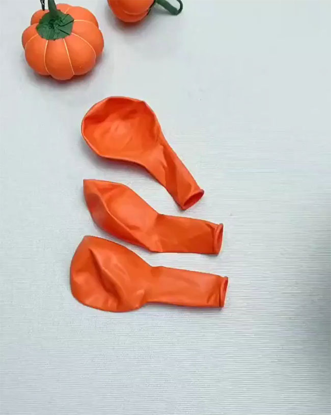 Hướng dẫn mẹ và bé cách làm trái bí ngô siêu cute”, nguyên liệu dễ tìm cho ngày Halloween của con thêm vui-1