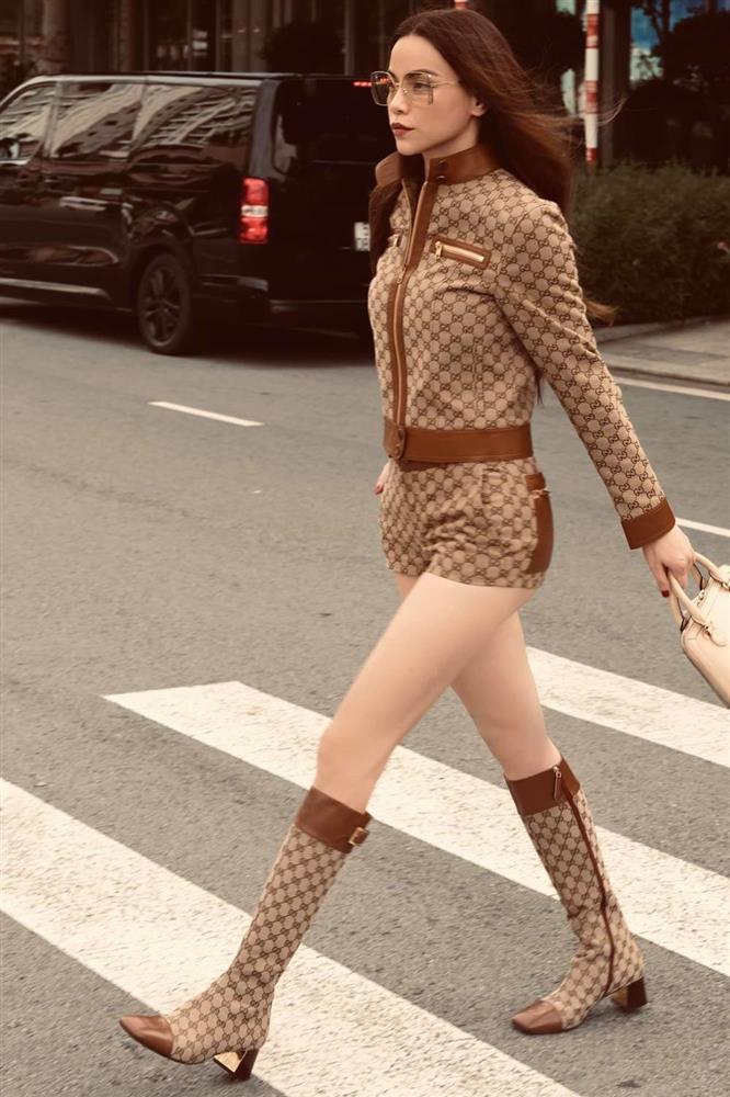 Dạo này Lệ Quyên hay học theo Hồ Ngọc Hà đến lạ-2