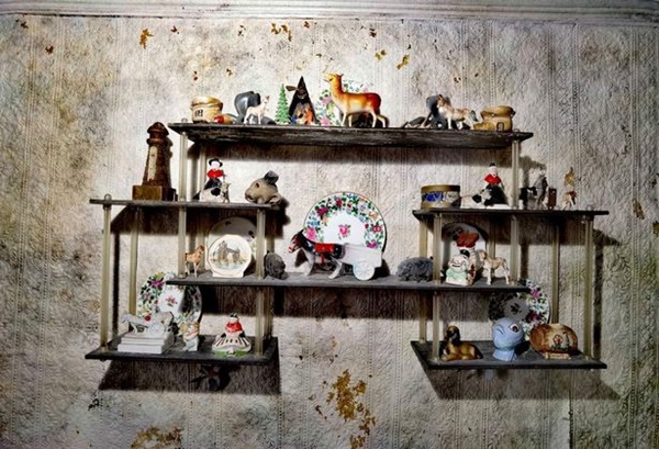 Cả gia đình chết không còn ai, nhà bị chính quyền thu giữ bỏ hoang 30 năm, cảnh tượng bên trong gây lạnh sống lưng-2