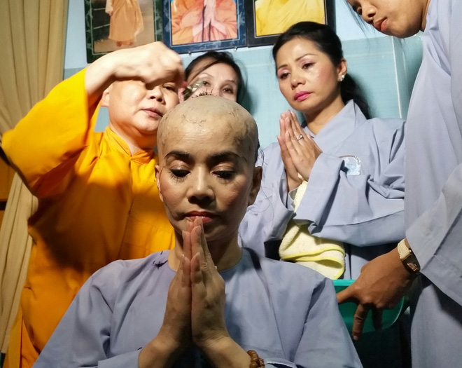 hoa khôi Vbiz từng là tay chơi đồ hiệu cao cấp và sống "chanh sả" bất thần xuống tóc, cuộc đời 6 năm qua biến đổi ra sao? - Ảnh 5. hoa khôi Vbiz từng là tay chơi đồ hiệu cao cấp và sống chanh sả bất thần xuống tóc, cuộc đời 6 năm qua biến đổi ra sao?-6