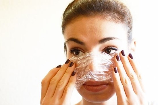 10 lợi ích không ngờ của màng bọc thực phẩm mà ai cũng nên biết