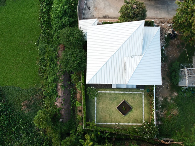 Biệt thự 340 m2 gần như không có tường-1