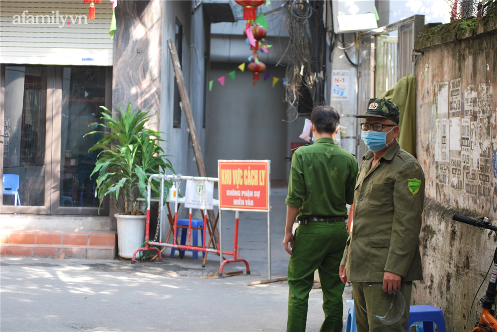 Hà Nội: Phong tỏa quán cắt tóc gội đầu, khẩn tìm người liên quan F0 ở Hà Đông-3