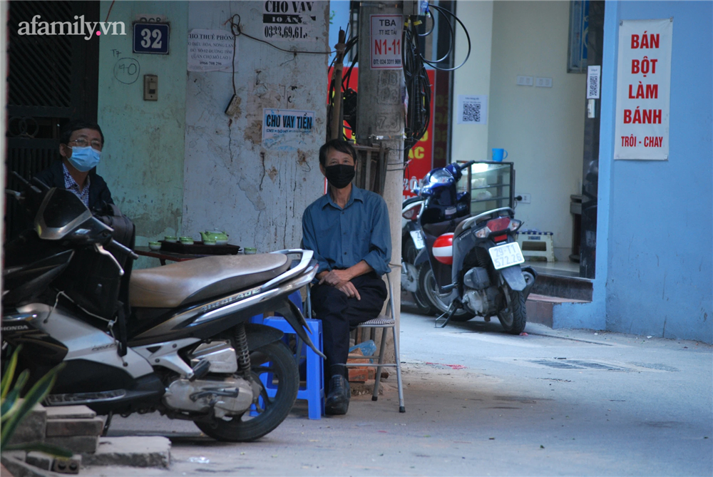 Hà Nội: Phong tỏa quán cắt tóc gội đầu, khẩn tìm người liên quan F0 ở Hà Đông-4