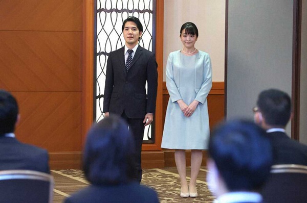 Vợ chồng Công chúa Nhật Bản lộ diện sau khi kết hôn, hé lộ nơi ở hiện tại khiến nhiều người ngỡ ngàng-2
