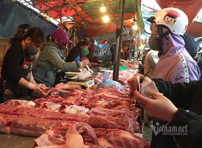 Đón cú sốc giá xăng, nhất loạt tin rằng mai kia hàng hóa đồng loạt tăng giá-1