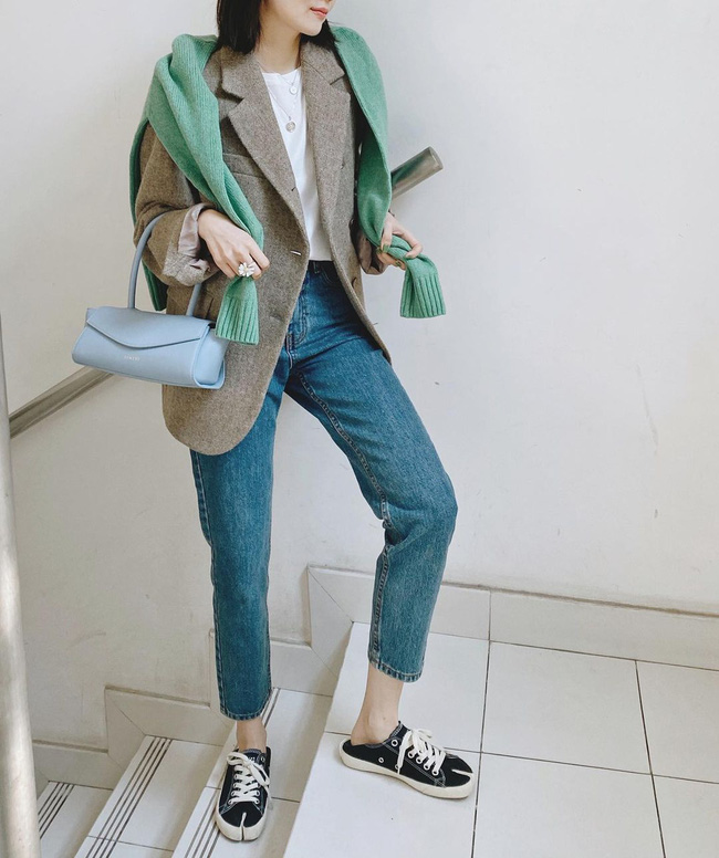 Blazer + quần jeans có đến 12 cách diện để style của nàng công sở không ngày nào trùng ngày nào-4