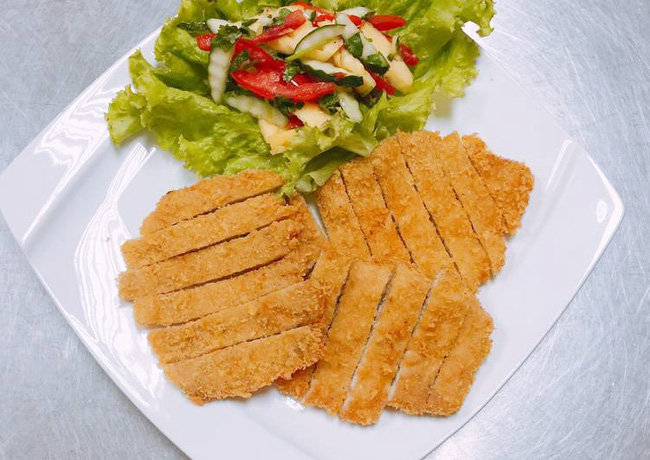 Thi thoảng đổi món, không kho hay luộc thịt nữa: Làm thế này đảm bảo cả nhà đều mê!-5