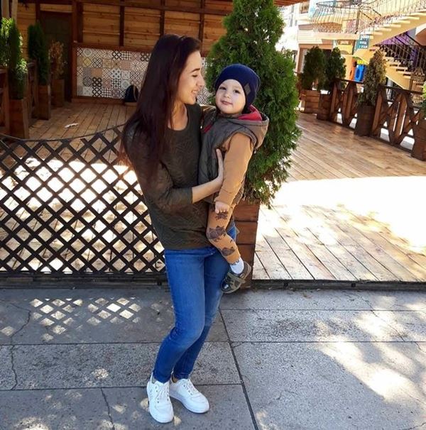 Cay cú trong cuộc chiến ly hôn với vợ, gã đàn ông ác quỷ trút giận lên đứa con trai 4 tuổi để lại cảnh tượng đau thắt ruột gan-4