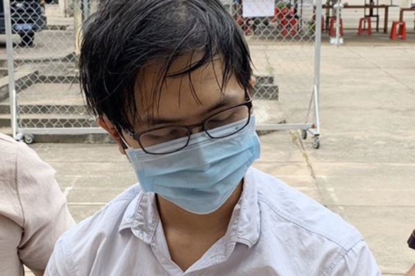 Gia chủ nói với tên cướp: Nhà có tài sản gì, chú cứ lấy đi-1