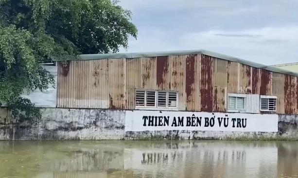 Clip: Tịnh thất Bồng Lai cửa đóng then cài sau lùm xùm với nữ CEO, người trong Tịnh thất từng khoe được tặng xe hơi tiền tỷ-1