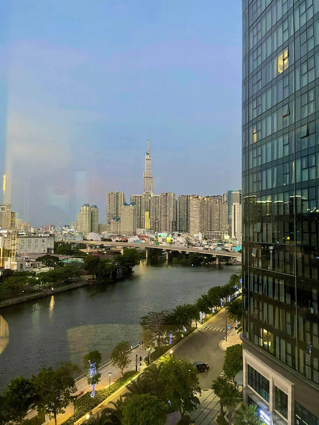 Chỉ bằng clip vài giây nhá hàng biệt thự vừa hoàn thành, Lệ Quyên khiến ai cũng choáng vì cơ ngơi quá quý tộc và đắt giá-9