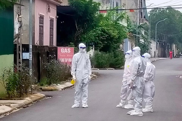 Quảng Nam phát hiện thêm 129 ca Covid-19 mới, trong đó có 109 học sinh và 2 cán bộ xã-2