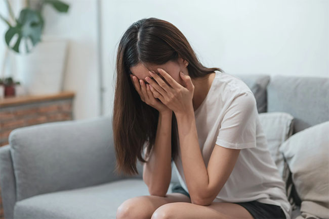 Kết hôn 5 năm không có con, chồng không bỏ rơi tôi, lúc bố chồng bị bệnh nằm viện, tôi mới biết mình ngốc thế nào-1