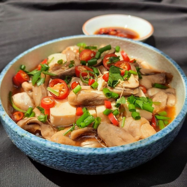 Nhìn qua tưởng bát thịt kho nhưng ăn rồi mới thấy bất ngờ vì nấu dễ, nguyên liệu rẻ mà ăn vừa ngon vừa bổ-1