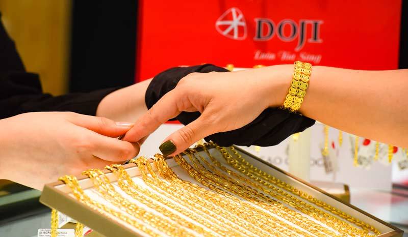 Giá vàng hôm nay 29/10: Nước Mỹ gây thất vọng, vàng tăng mạnh-1